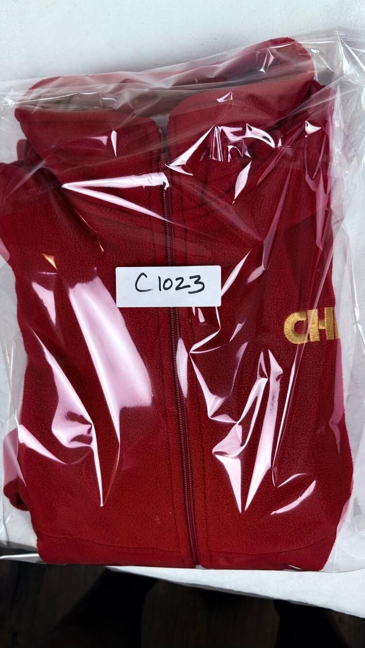 Reebok Men's XL Red Chiefs Zip-up